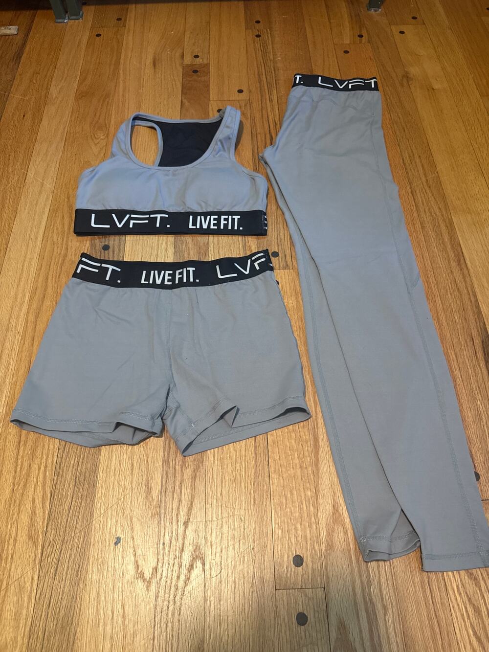 LVFT Live Fit Retro Boom 3 Pc Set Bra M Leggings Shorts L Cement